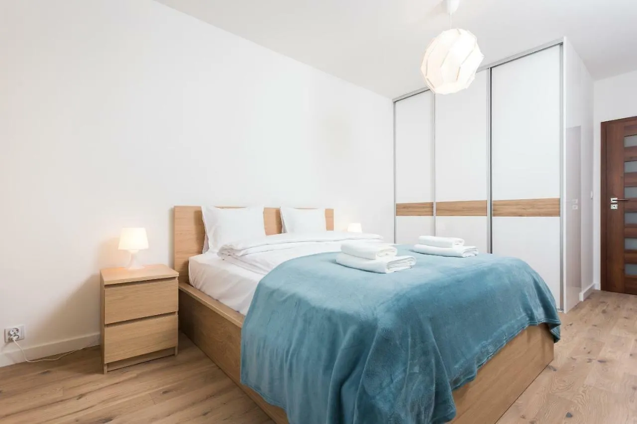 Mogilska Tower Apartments Near Tauron Arena By Inpoint - Free Underground Parking Krakow